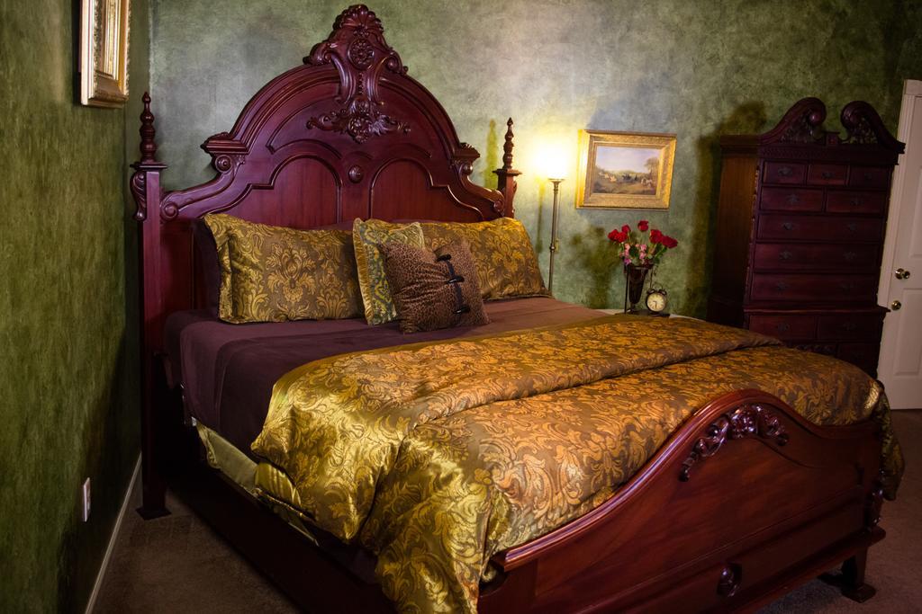 مبيت وإفطار سيغوين Mosheim Mansion الغرفة الصورة