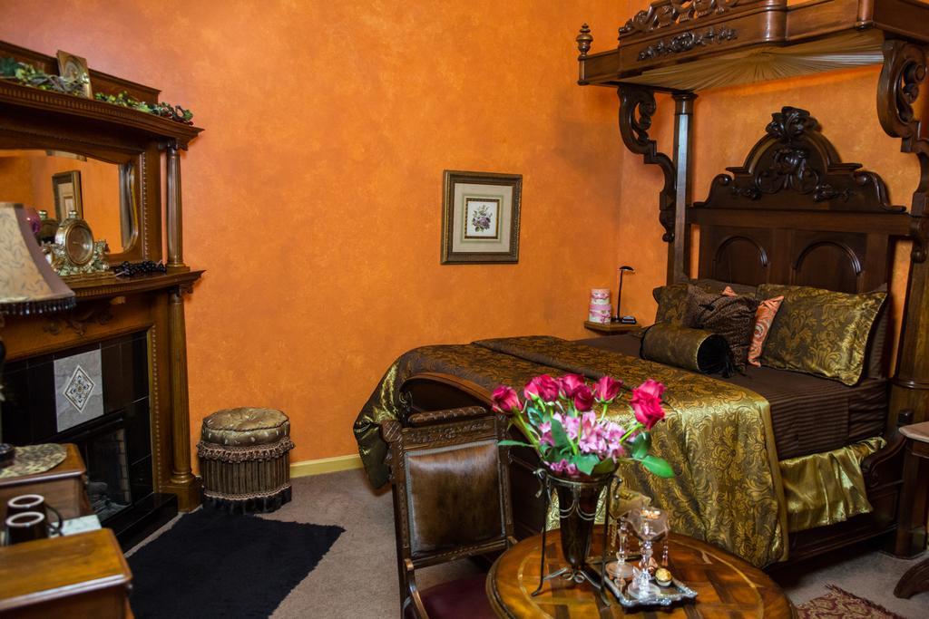 مبيت وإفطار سيغوين Mosheim Mansion الغرفة الصورة